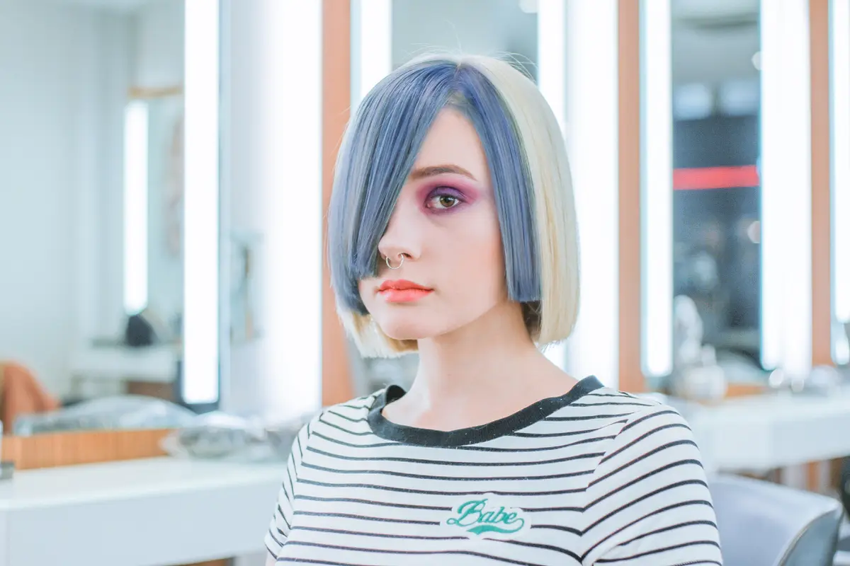 [Fimela] Cat Rambut