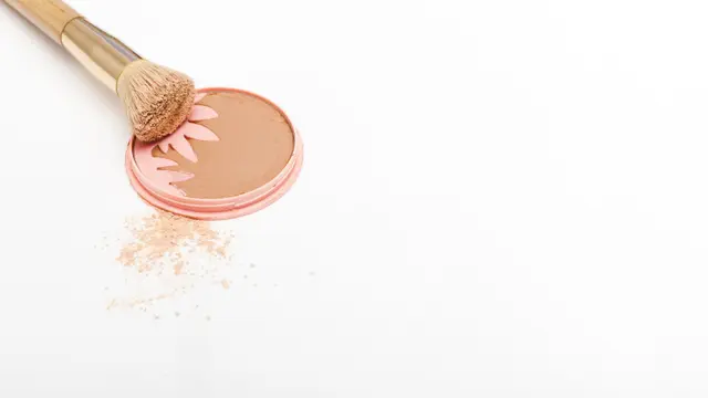 Ilustrasi Blush On Peach