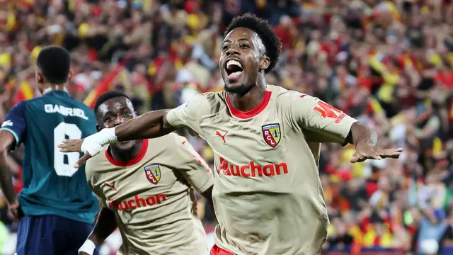 Foto: Arsenal Kena Comeback RC Lens di Liga Champions