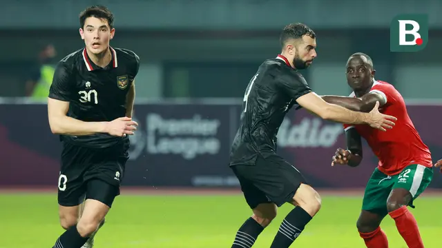 Foto: Melihat Aksi Duo Menara di Lini Pertahanan Timnas Indonesia