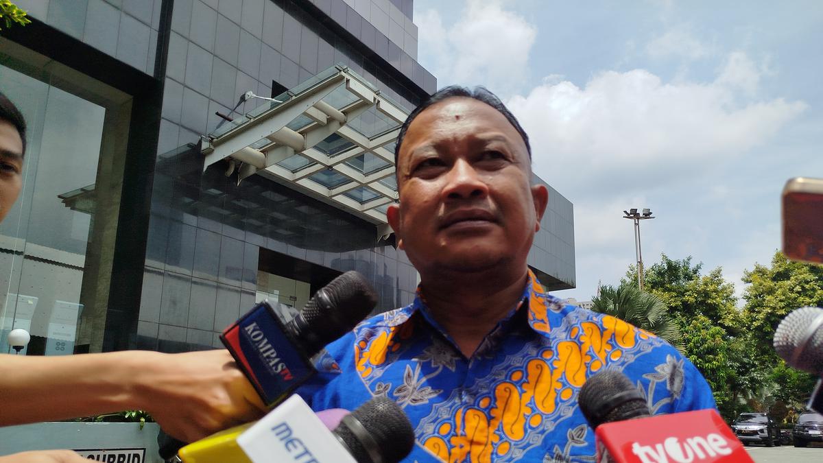 Kompolnas Dukung Larangan Live Streaming Polri Saat Bertugas: Jaga Profesionalitas