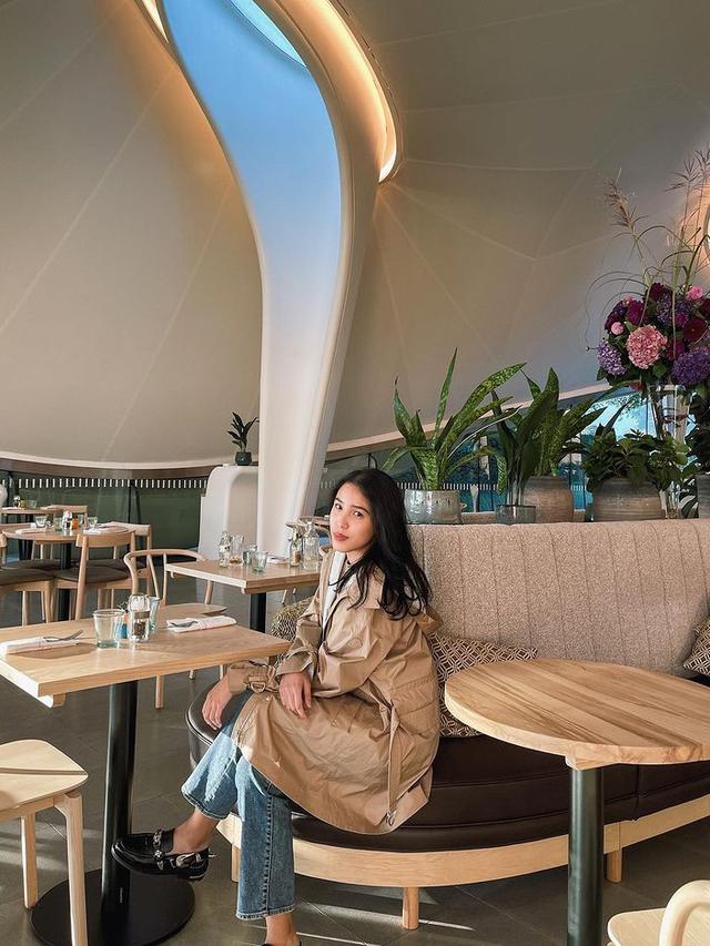 Kuliah di Inggris, Ini 6 Potret Alifia Arkana Putri Sulung Dede Yusuf