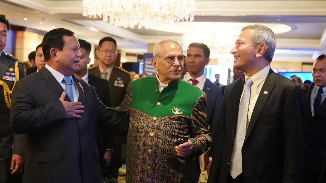 Di sela gelaran The International Institute for Strategic (IISS) Shangri-La Dialogue 2024 yang diadakan di Singapura, Menteri Pertahanan RI yang juga presiden terpilih, Prabowo Subianto bertemu Presiden Timor Leste Jose Manuel Ramos Horta.