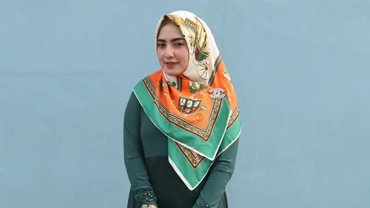 [Bintang] Yulia Mochamad
