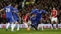 MU vs Chelsea (Reuters / Phil Noble)