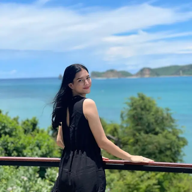 6 Potret Yasmine Ow Istri Aditya Zoni Usai Menikah, Makin Memesona