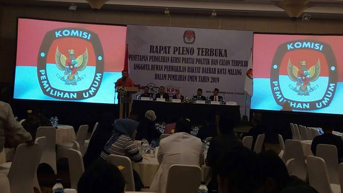 Rapat pleno terbuka penetapan anggota DPRD Kota Malang terpilih hasil pileg 2019 (Liputan6.com/Zainul Arifin)