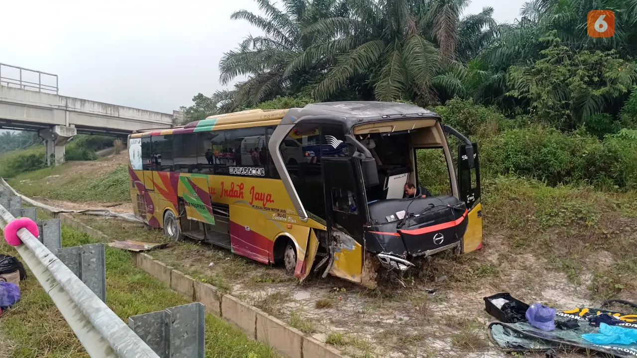Kecelakaan Jalan Tol Balikpapan-Samarinda