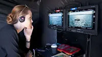 Melirik Aksi Angelina Jolie Saat Menjadi Sutradara