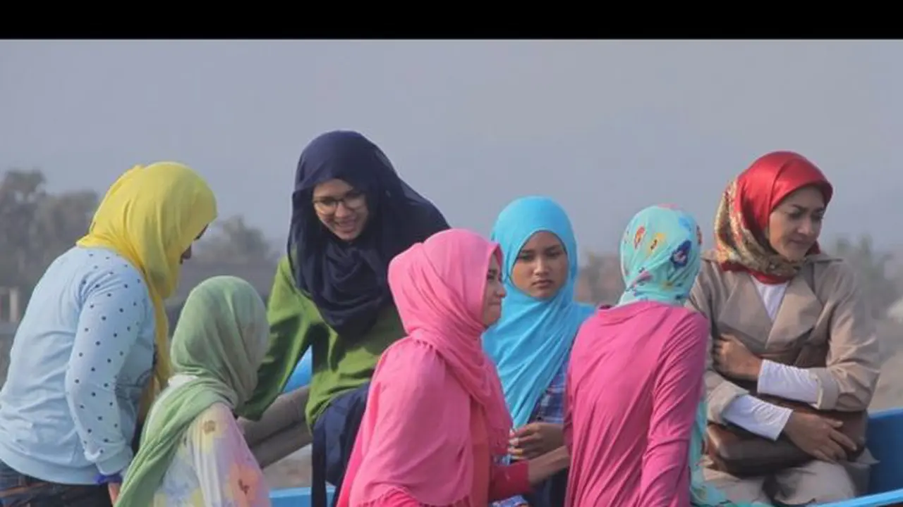 Dinda Kania Dewi Berhijab di Film Pesantren Impian
