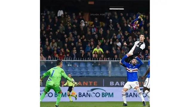 5 Editan Foto Cristiano Ronaldo Terbang Ini Bikin Geleng Kepala