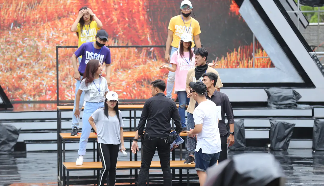 "Itu kan emang acara private sama temen-temen. Yang lain juga banyak, bukan cuma saya doang. Emang nggak ada apa-apa, cuma lagi seru-seruan aja karena kan bentar lagi emang liburan," terangnya. (Adrian Putra/Bintang.com)