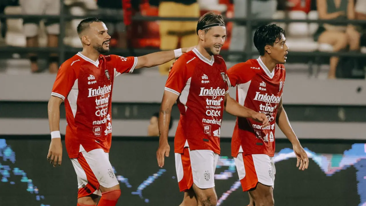 Bali United