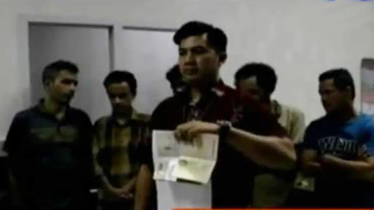 VIDEO: Ikut TKI Pulang ke Kampung Halaman, 5 WNA ini Ditangkap