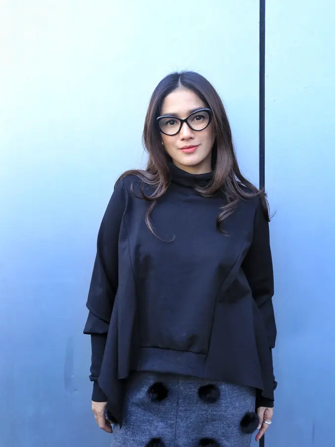 [Fimela] Ussy Sulistiawaty