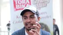 "Buat saya ini sebuah pencapaian yang membanggakan, bisa bekerjasama dengan orang-orang yang punya kesamaan visi dan hati. Berkarya tidak hanya untuk kepentingan komersial tetapi juga mengutamakan idealisme," timpal Glenn.(Galih W Satria/Bintang.com)