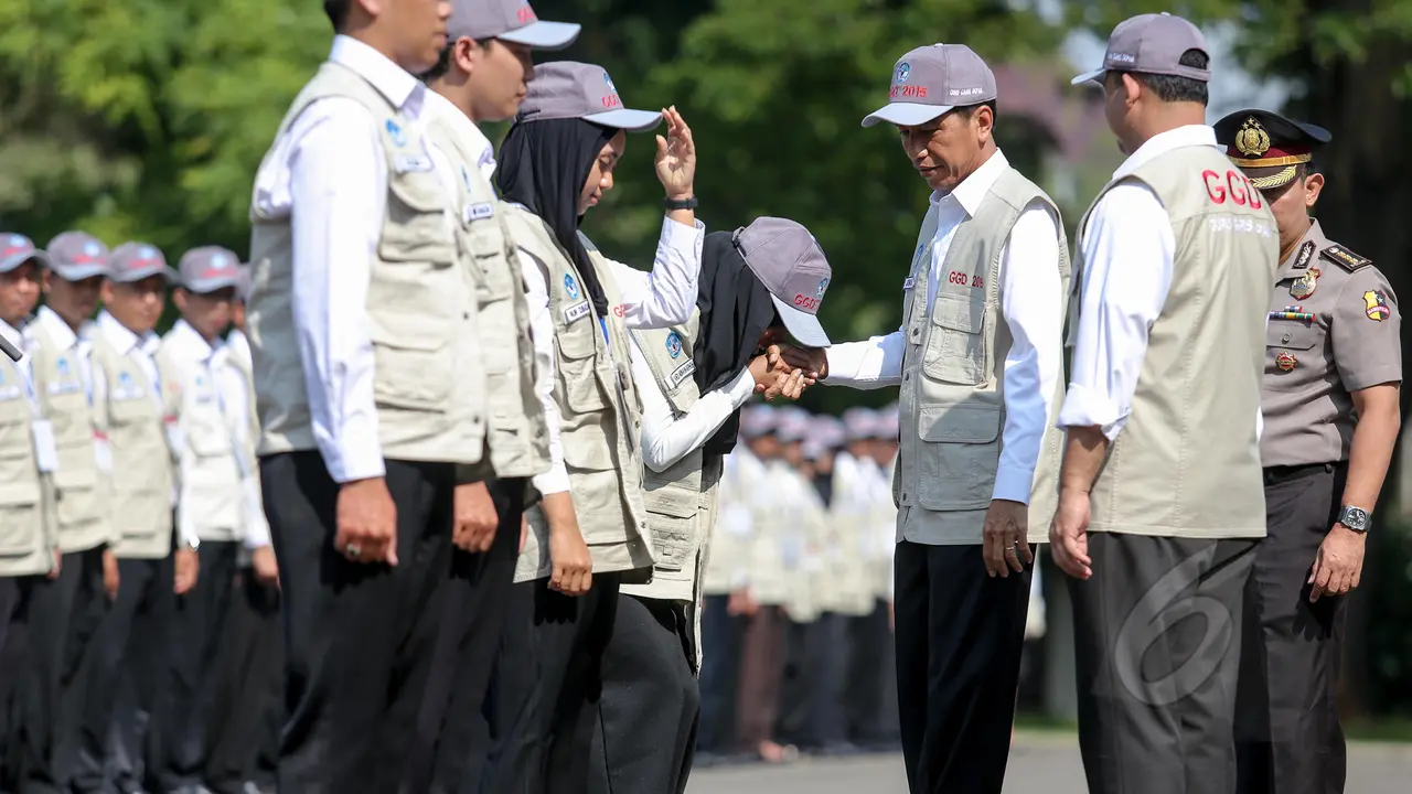 Jokowi Lepas Kepergian Ratusan Guru ke Daerah Terpencil