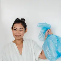 P&G Indonesia dan Octopus ekspansi program conscious living ke DKI Jakarta. Masyarakat kini bisa ubah sampah sachet dan botol HDPE bekas jadi bernilai. (pexels/gretahoffman).