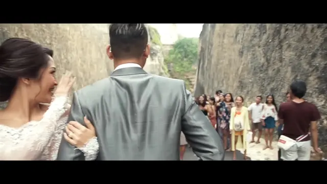 Momen BTS Foto Pre-Wedding Siti Badriah dan Krisjiana Baharudin