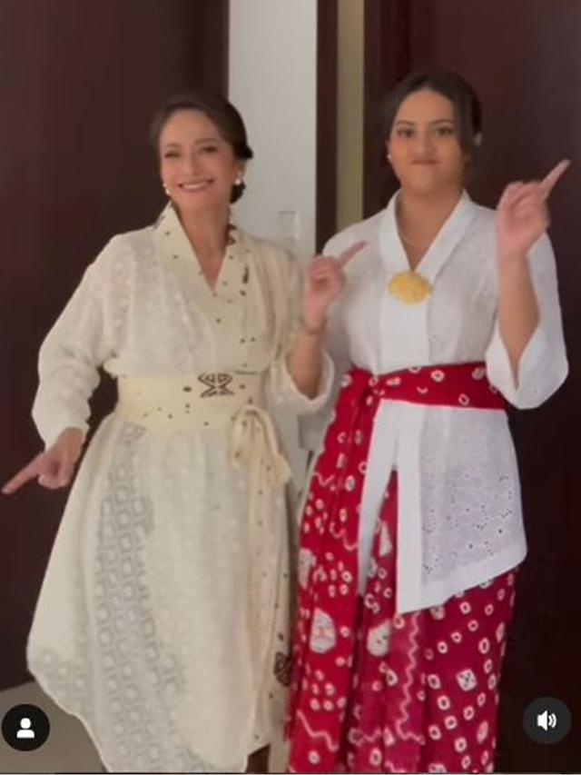 6 Potret Aiska Vairana Anak Ersa Mayori di Acara Wisuda SMA, Curi Perhatian