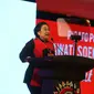 Megawati Soekarnoputri saat menyampaikan pidato politik di Kongres ke-IV PDIP (foto: Putu Merta)