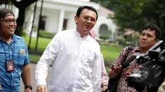 Meski banyak jajarannya yang ternyata tak mampu mengikuti ritme kerjanya dan memilih mundur, Ahok tak mempermasalahkan hal itu.