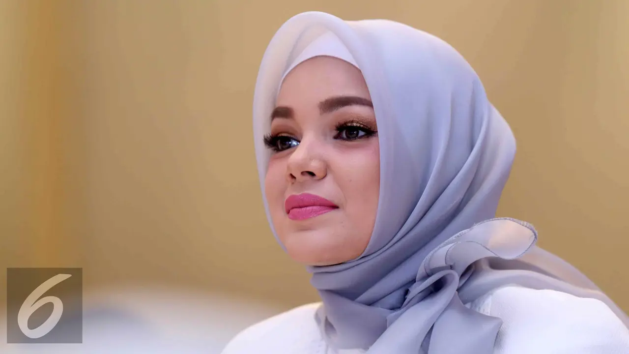 Dewi Sandra