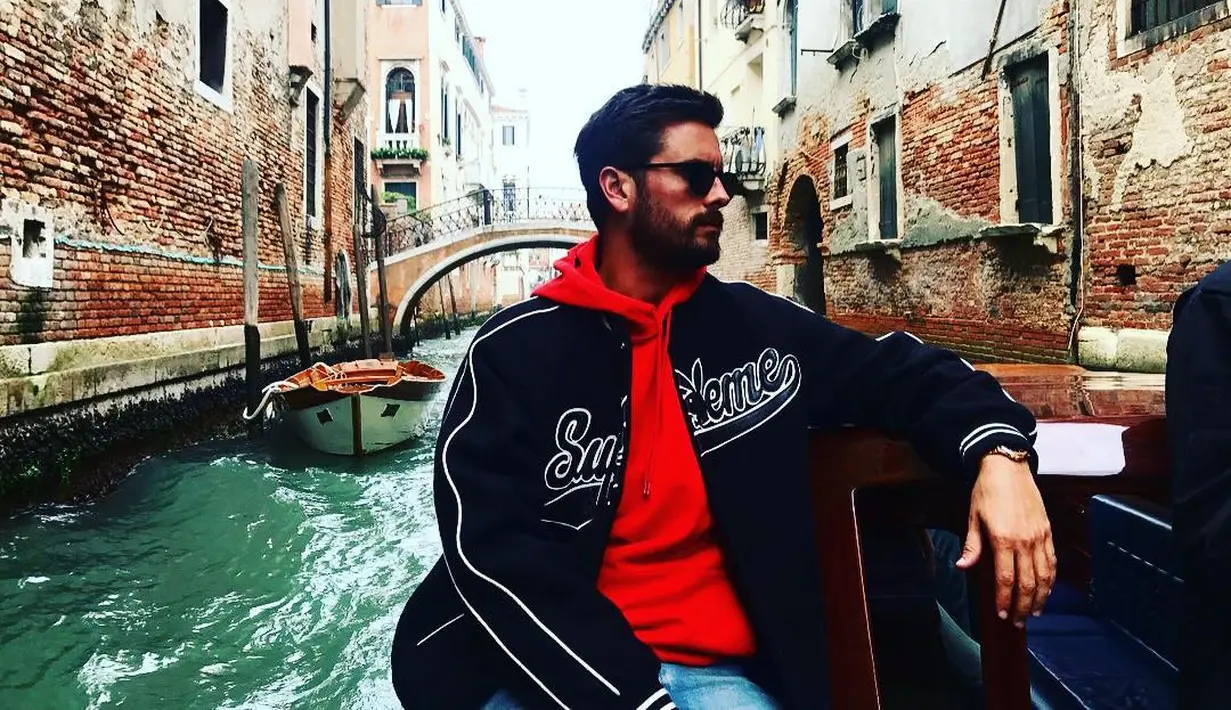 Perbedaan usia antara Scott Disick dan Sofia Richie sepertinya bukanlah sebuah yang besar. (instagram/letthelordbewithyou)