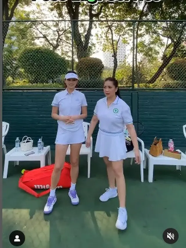 Nagita Slavina dan Gege Elisa siap bertanding di Lagi Lagi Tenis (Foto: Instagram raffinagita1717)