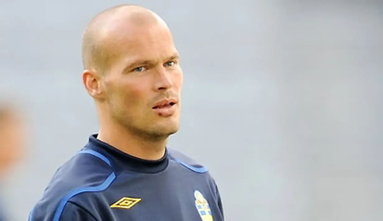 Swedish midfielder Fredrik Ljungberg is pictured during a training session on June 13, 2008 at Tivoli Neu stadium in Innsbruck, on the eve of their football match of Group D against Spain. AFP PHOTO / JAVIER SORIANO