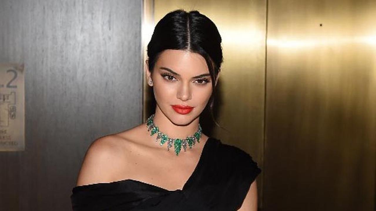 [Bintang] Kendall Jenner