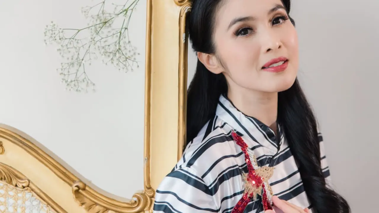 Sandra Dewi