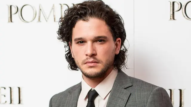 [Bintang] Kit Harington