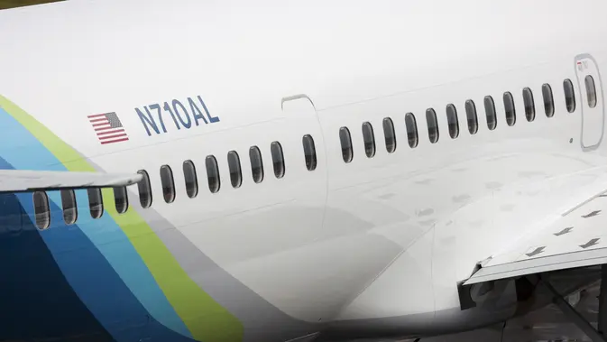 Alaska Airlines Digugat: Panel Lepas, Ganti Rugi Triliunan!