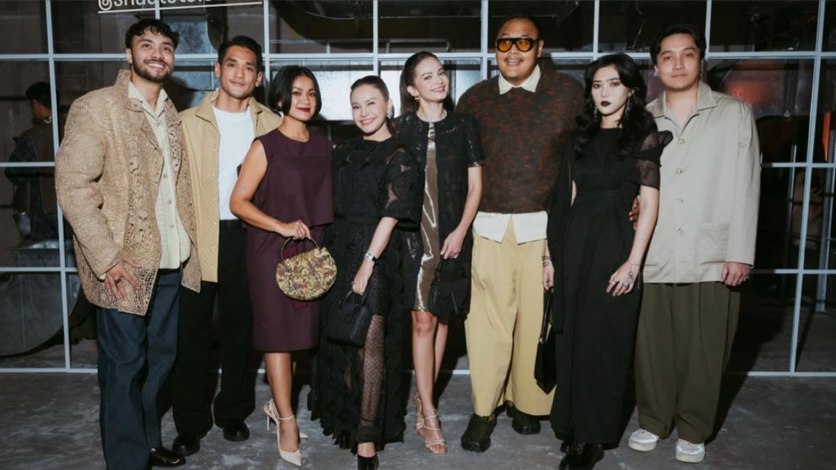 Adu Gaya Sederet Artis Tanah Air Hadir Fashion Show SAPTO DJOJOKARTIKO S/S26 dari Sheila Dara, Shandy Aulia, hingga Tissa Biani