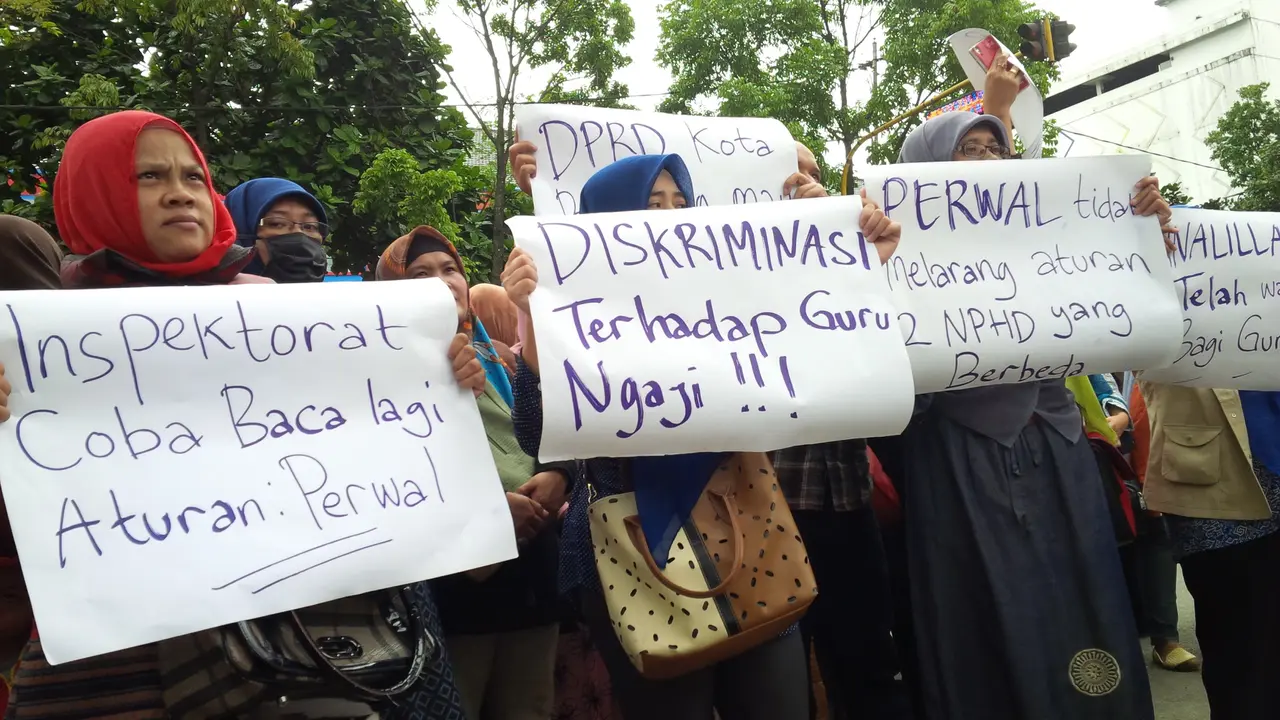 Demo Guru Ngaji