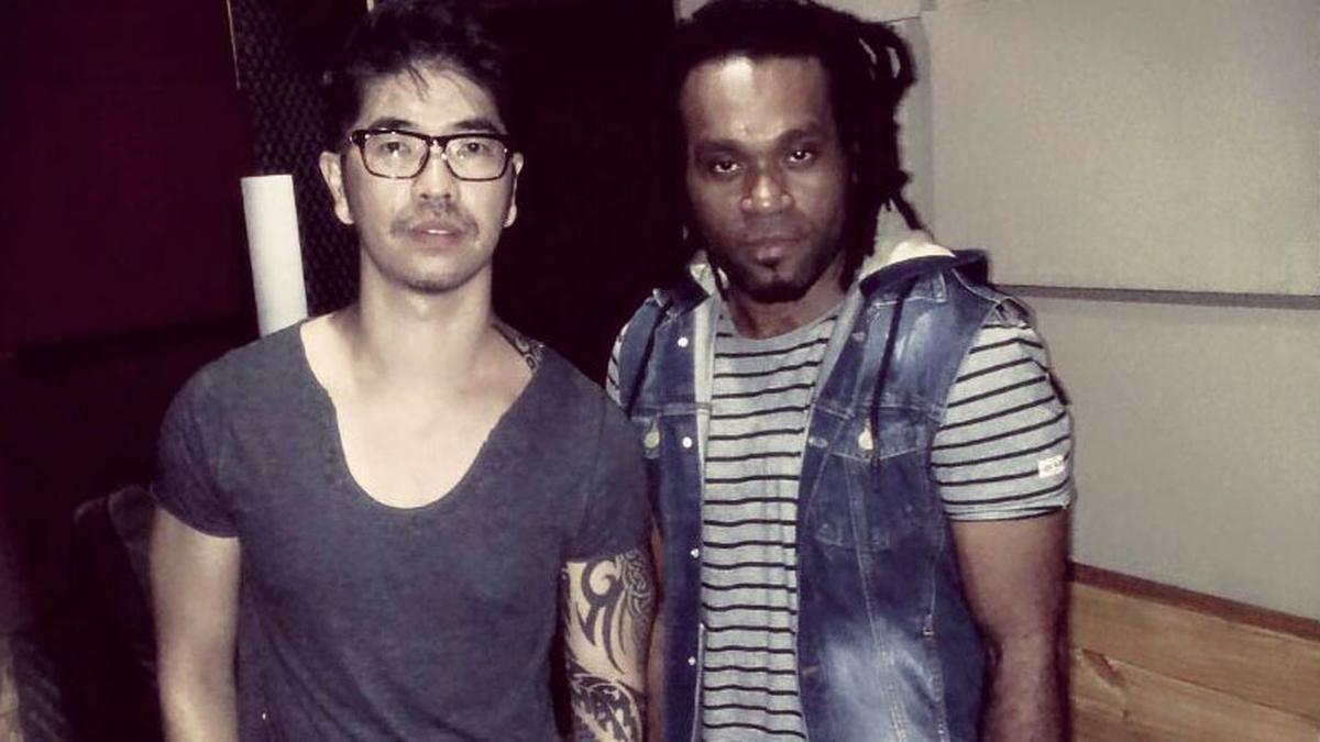 Kenalkan Lagu Love Alone, Popo Fauza Gandeng Mike Idol