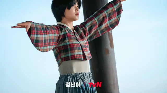 Kim Tae Ri dalam drakor Jeongnyeon: The Star Is Born. (tvN via Soompi)