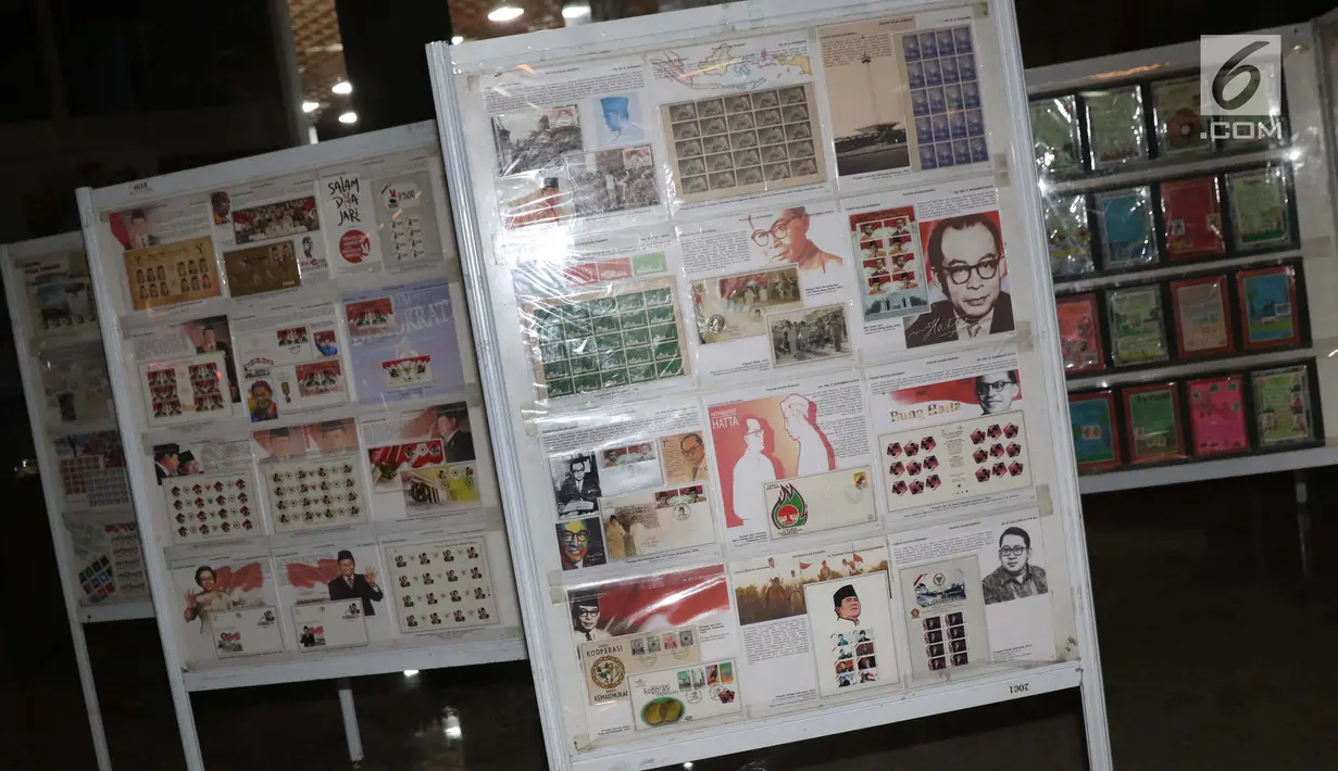 Ratusan koleksi perangko pada pameran filateli di Kompleks Parlemen, Senayan, Jakarta, Selasa (26/3). Bertajuk 'Politik Dalam Perangko #2', pameran filateli diselenggarakan untuk menyambut Pemilu Serentak 2019, 17 April mendatang. (Liputan6.com/Helmi Fithriansyah)