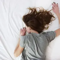 Ilustrasi mimpi mantan padahal tidak memikirkannya/Copyright unsplash.com/Vladislav Muslakov