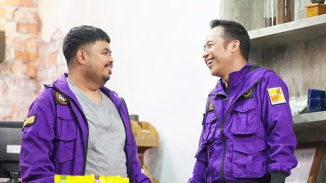 Denny Cagur bersama artis muda (Instagram/dennycagur)