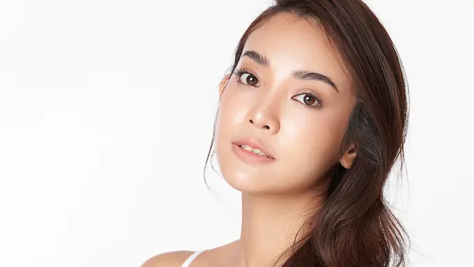 Cantik Alami di Setiap Usia, Yuk Saatnya Sayangi Kulit dengan Perawatan yang Tepat!