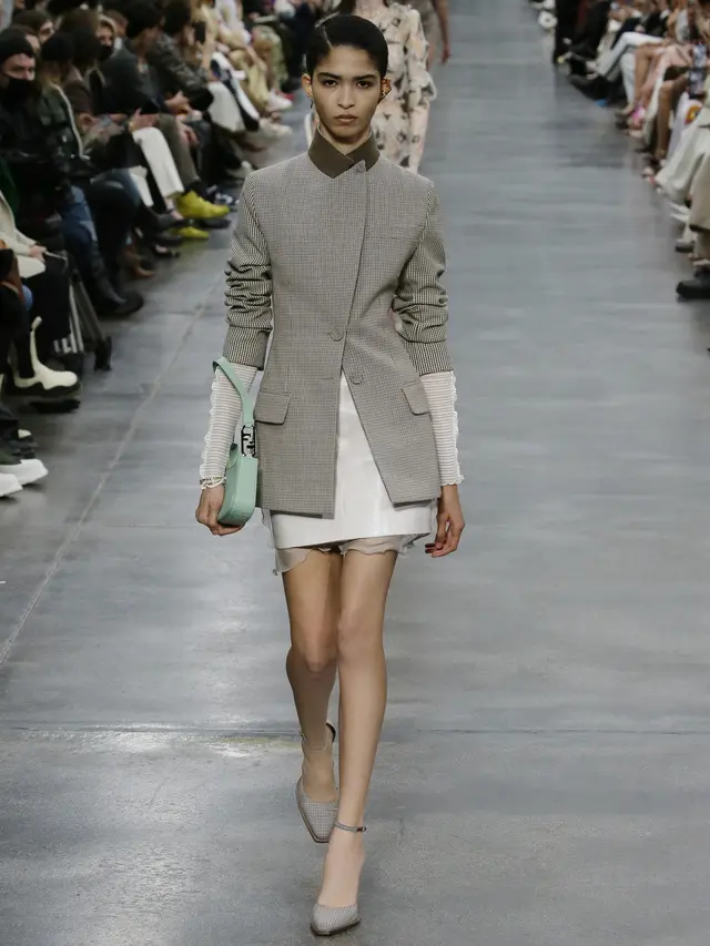 FENDI RTW AW22
