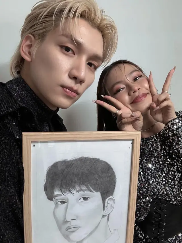 Potret Lady Rara bersama Hyuk VIXX (Sumber: Instagram/@lida_rara06)