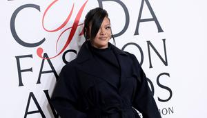 Rihanna menghadiri CFDA Awards 2025 di Museum Sejarah Alam Amerika pada 3 November 2025 di New York City. (Dimitrios Kambouris/Getty Images/AFP)