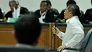 Dalam sidang tersebut, Anas Urbaningrum didakwa telah menerima dua mobil dan uang miliaran rupiah sebagai imbalan atas pengurusan beberapa proyek-proyek pemerintah, Jakarta, Jumat (30/5/14). (Liputan6.com/Johan Tallo)