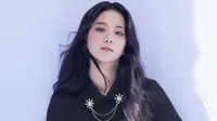 Jisoo BLACKPINK Punya Kecantkan Sempurna Menurut Ahli Bedah Plastik Korea. (dok.instagram @sooyaa_/https://www.instagram.com/p/CLdlAoupMtP/Henry)