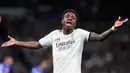 Tuan rumah Real Madrid mengalami kekalahan dengan skor 0-1 dari Getafe di Stadion Bernabeu, Madrid, Spanyol, Senin 2 Maret 2026 waktu setempat atau Selasa (3/3/2026) dini hari WIB. Tampak dalam foto, reaksi Vinicius Junior dari Real Madrid saat pertandingan pekan ke-26 La Liga 2025/2026 melawan Getafe di Stadion Bernabeu, Madrid, Spanyol, Senin 2 Maret 2026 waktu setempat atau Selasa (3/3/2026) dini hari WIB. (AP Photo/Manu Fernandez)