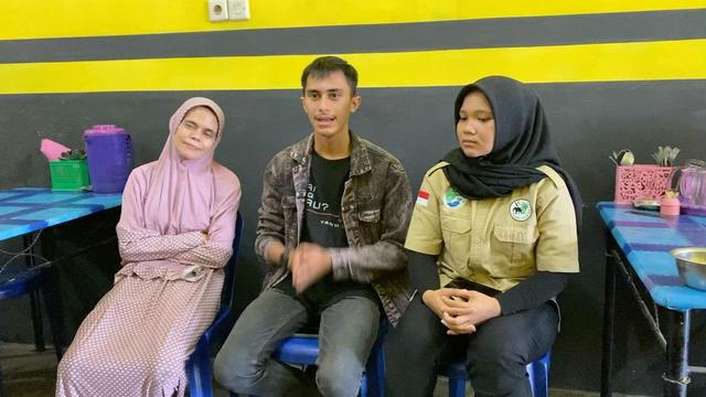 Lelaki yang ditarik orangutan demi konten meminta maaf