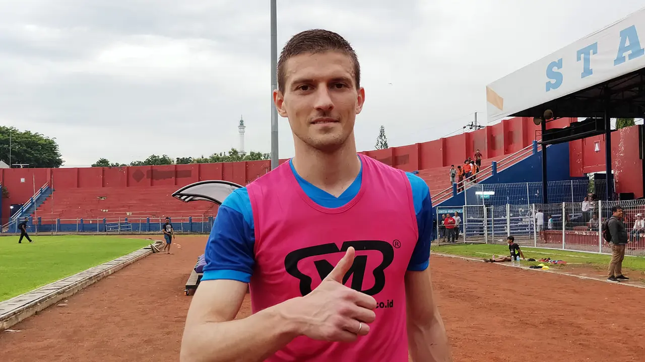 Nikola Asceric
